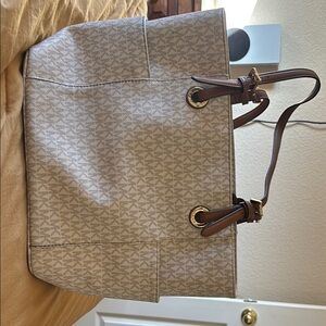 Stylish Beige Tote Bag